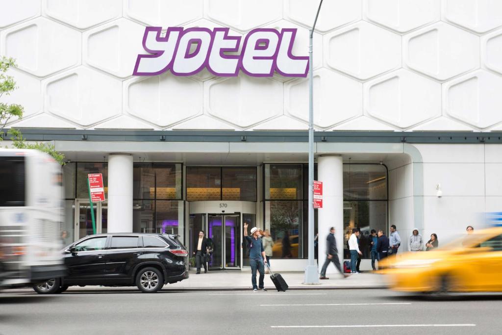 YOTEL New York Times Square Main image 1